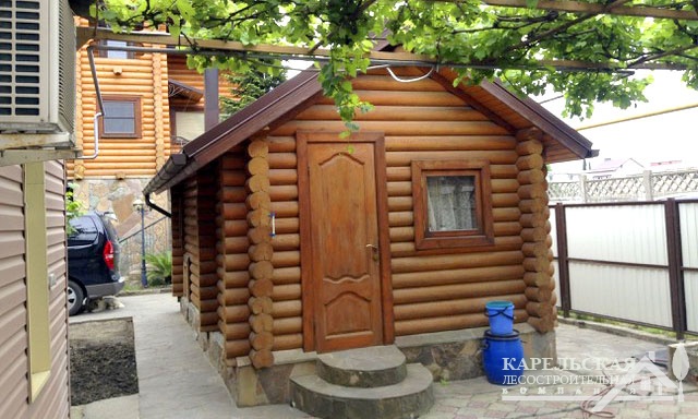 Трехэтажный гостевой дом из сруба, Лазаревское