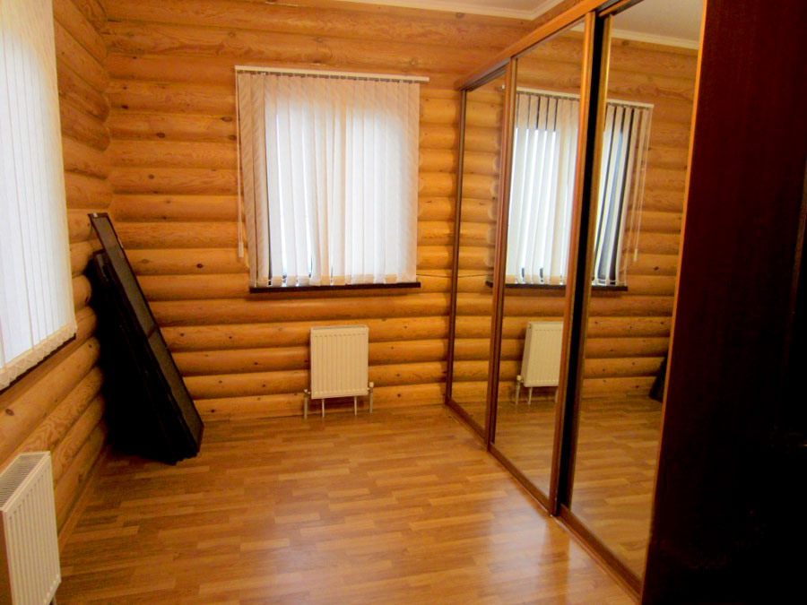 Продается деревянный одноэтажный дом-сруб 72,9 м2